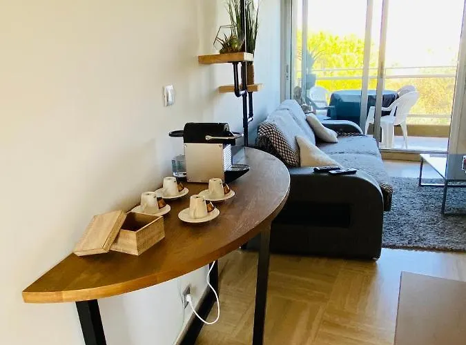 Cote D'azur - Piscine - Tennis *